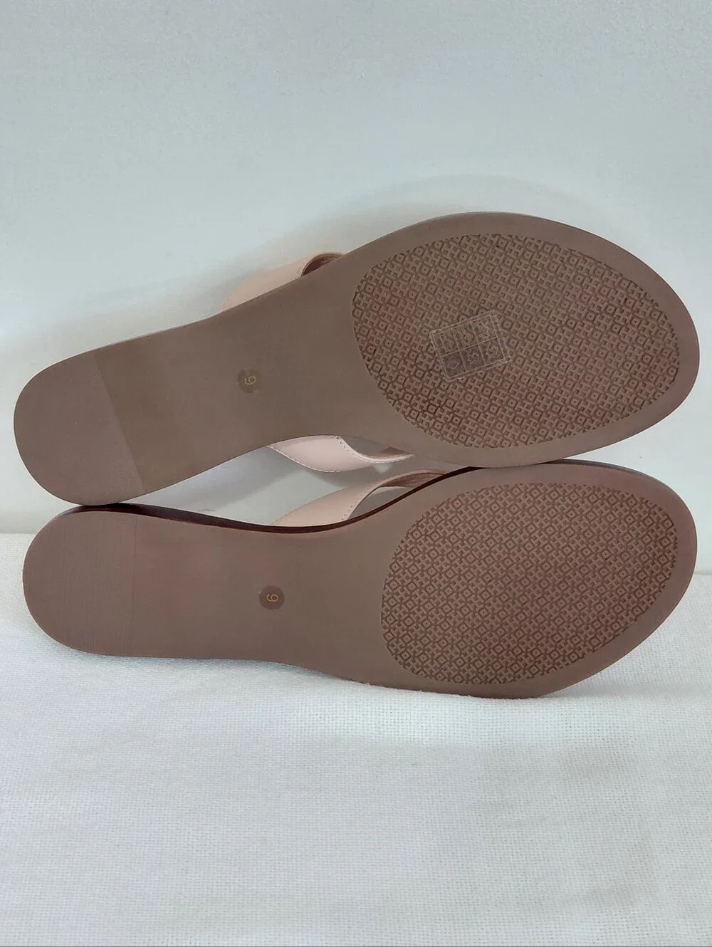 New Tory Burch Pink Benton Flip Flop Sandals Size 9